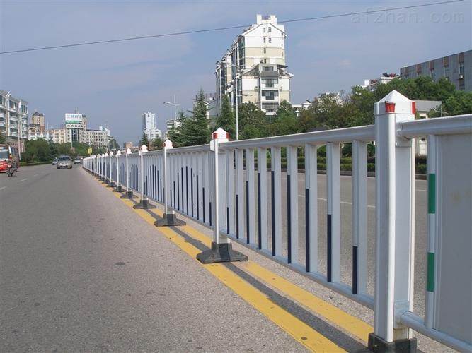 *交通护栏-市政护栏批发-阳江市远望交通设施工程